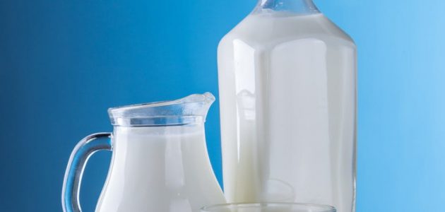 افضل انواع الحليب للاطفال بعد السنة .. أسئلة وإجابات حول إعطاء الحليب للرضع بعد السنة
