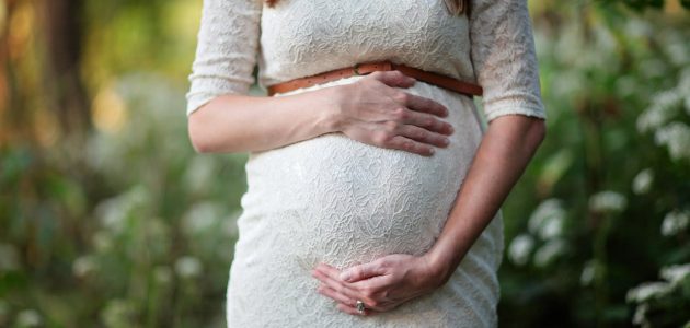 الحامل والجنين في الشهر التاسع من الحمل