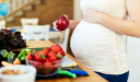 التفاح للحامل : تعرفي على أهم فوائد التفاح أثناء الحمل