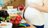 التفاح للحامل : تعرفي على أهم فوائد التفاح أثناء الحمل