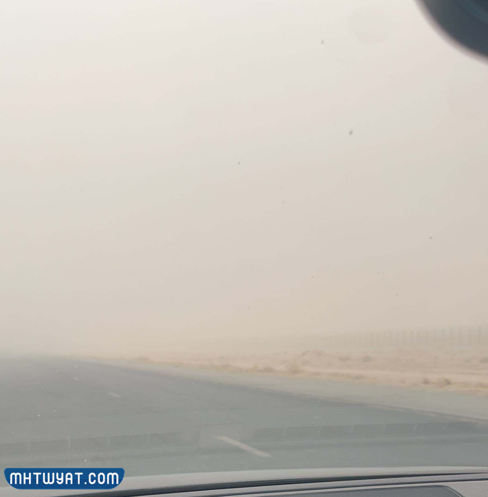 صور العاصفة الترابية في الكويت