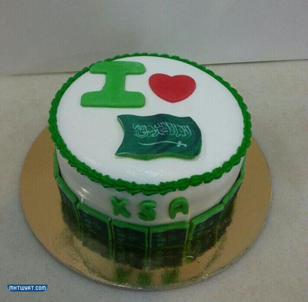 كيك اليوم الوطني السعودي 92