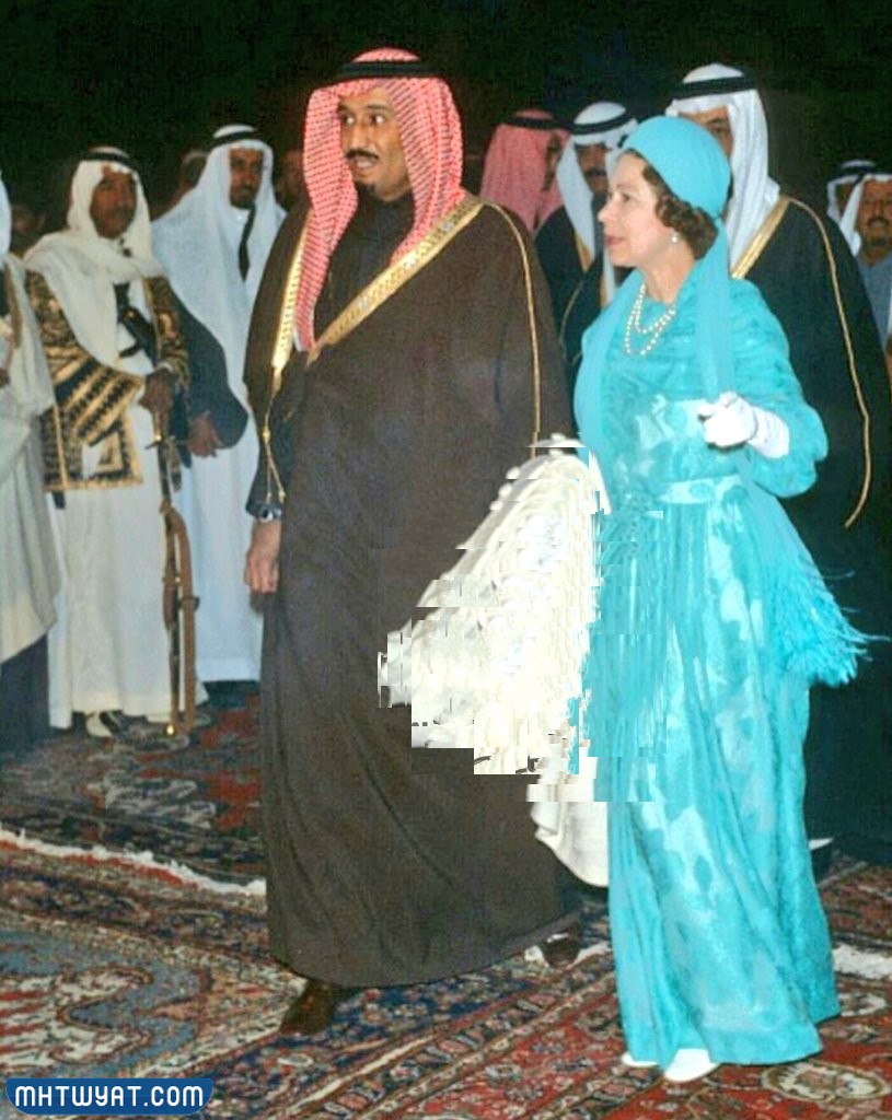 صور الملكة اليزابيث مع الملك سلمان