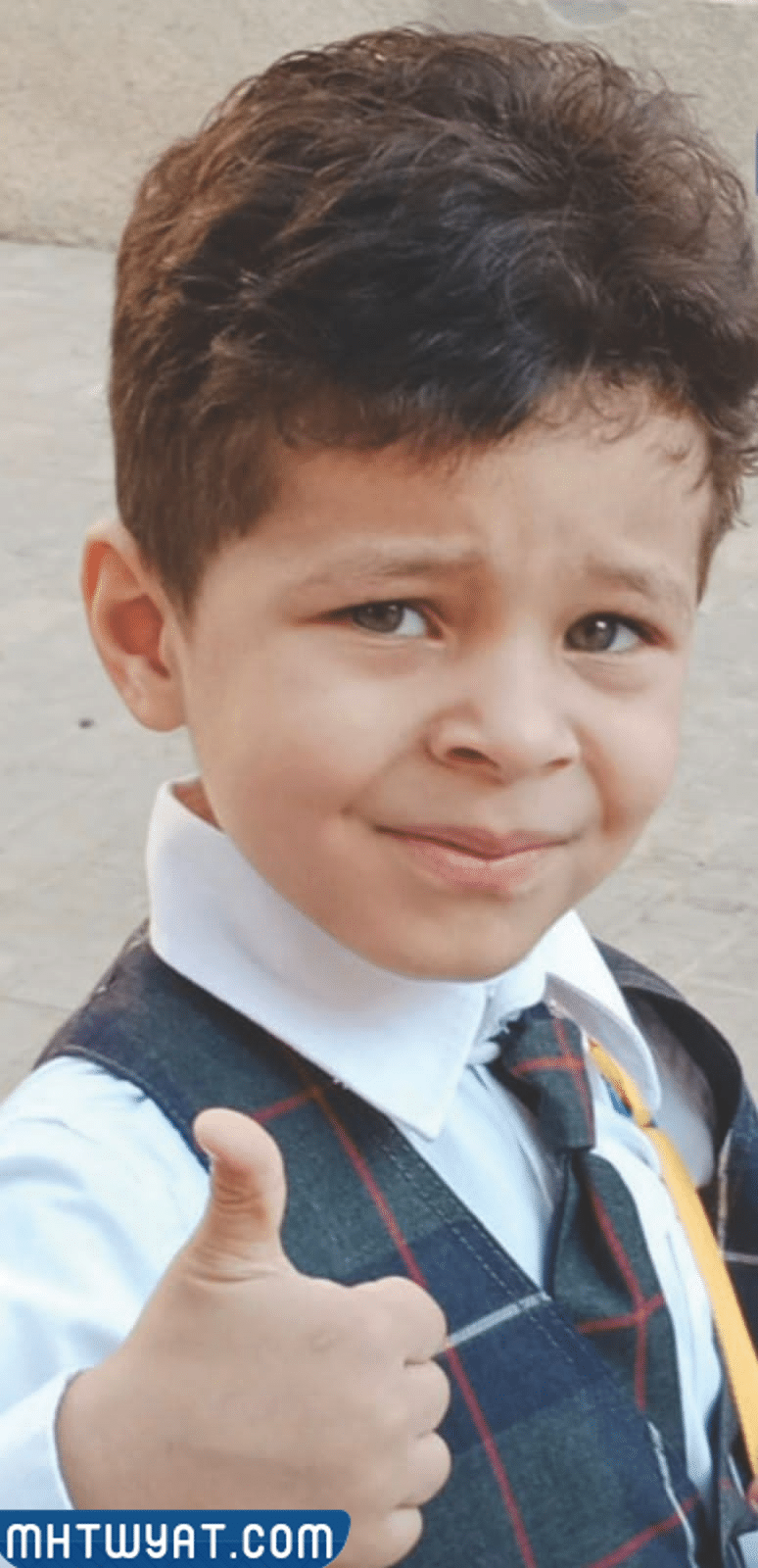 وفاة طفل اختناقًا بعد نسيانه داخل حافلة مدرسية بالقطيف