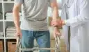 أفضل معالج طبيعي في الكويت وأبرز خيارات العلاج والتأهيل